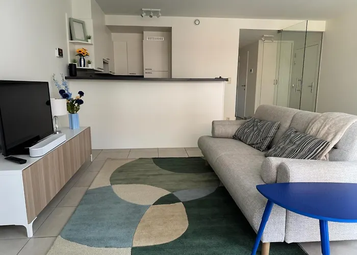 Meretmoi -- Modern In *