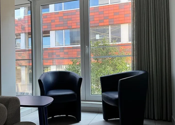 Meretmoi -- Modern In *